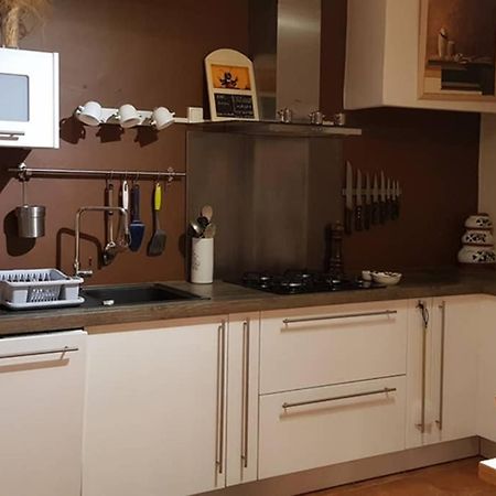 Ferienwohnung Un Charmant Logement Aigues-Mortes Exterior foto