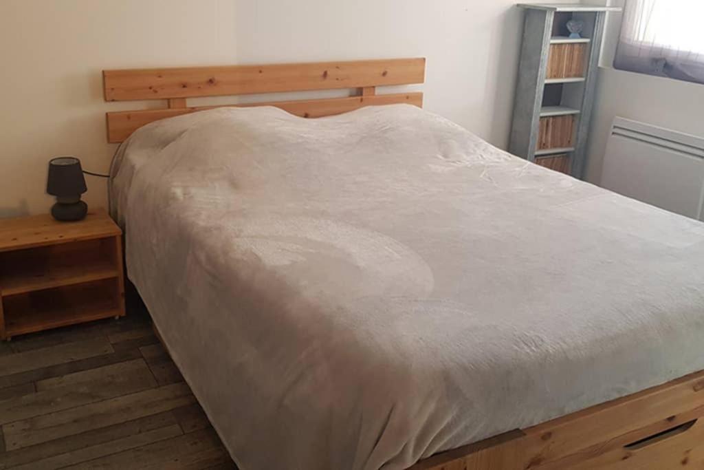 Ferienwohnung Un Charmant Logement Aigues-Mortes Exterior foto